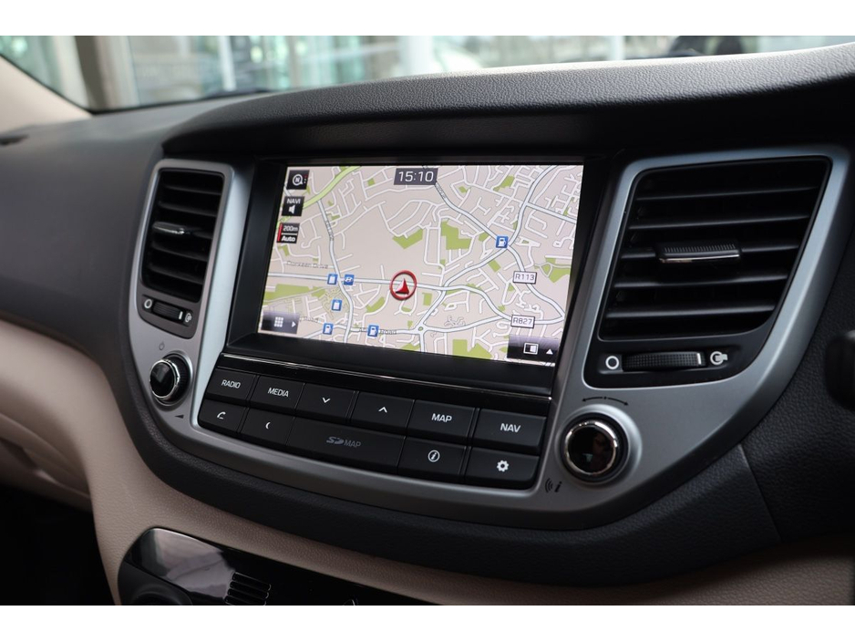 2016 Hyundai Tucson - image 17