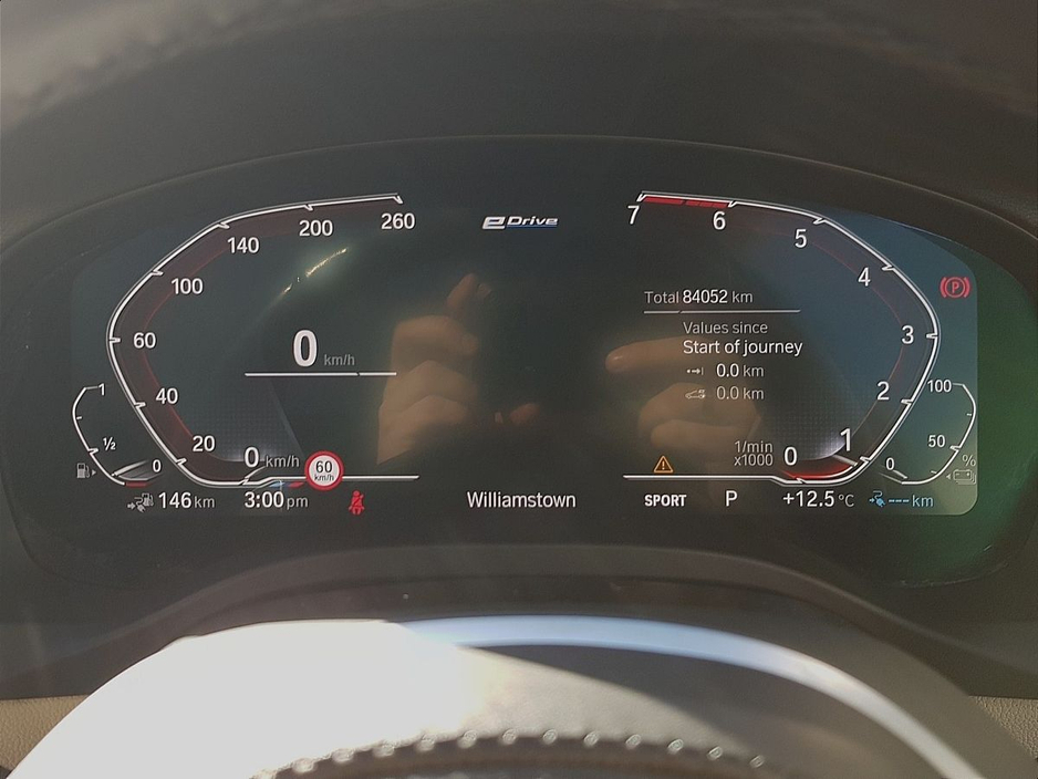 2021 BMW X3 - image 9