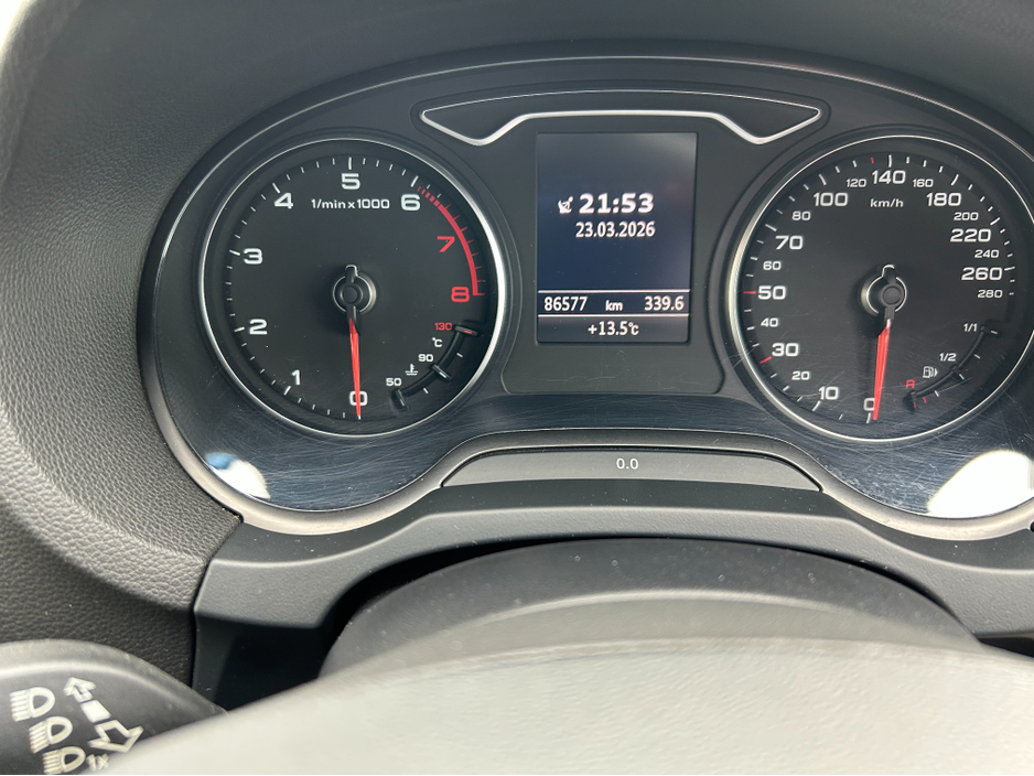 2014 Audi A3 - image 8