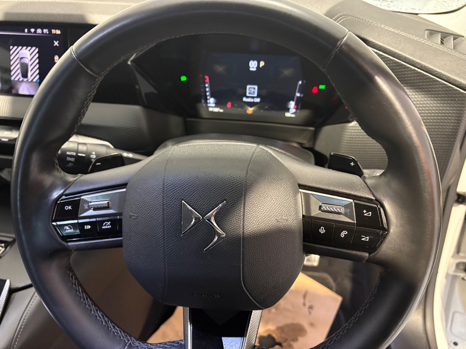 2022 DS Automobiles DS 4 - image 7