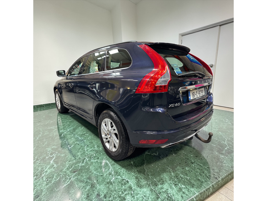 2016 Volvo XC60 - image 15