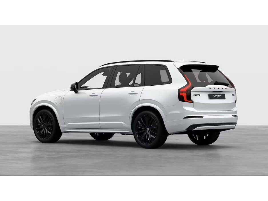 2026 Volvo XC90 - image 6