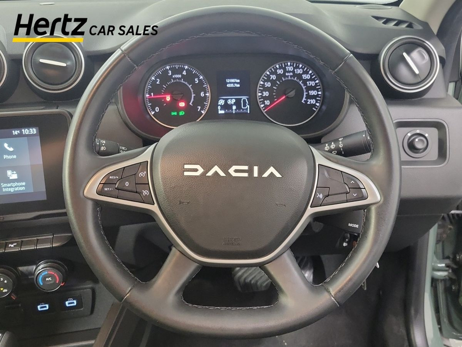 2023 Dacia Duster - image 14