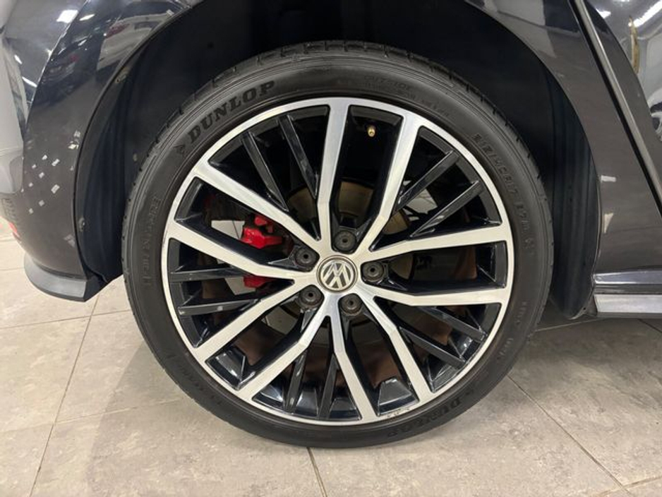 2017 Volkswagen Polo  €16,495