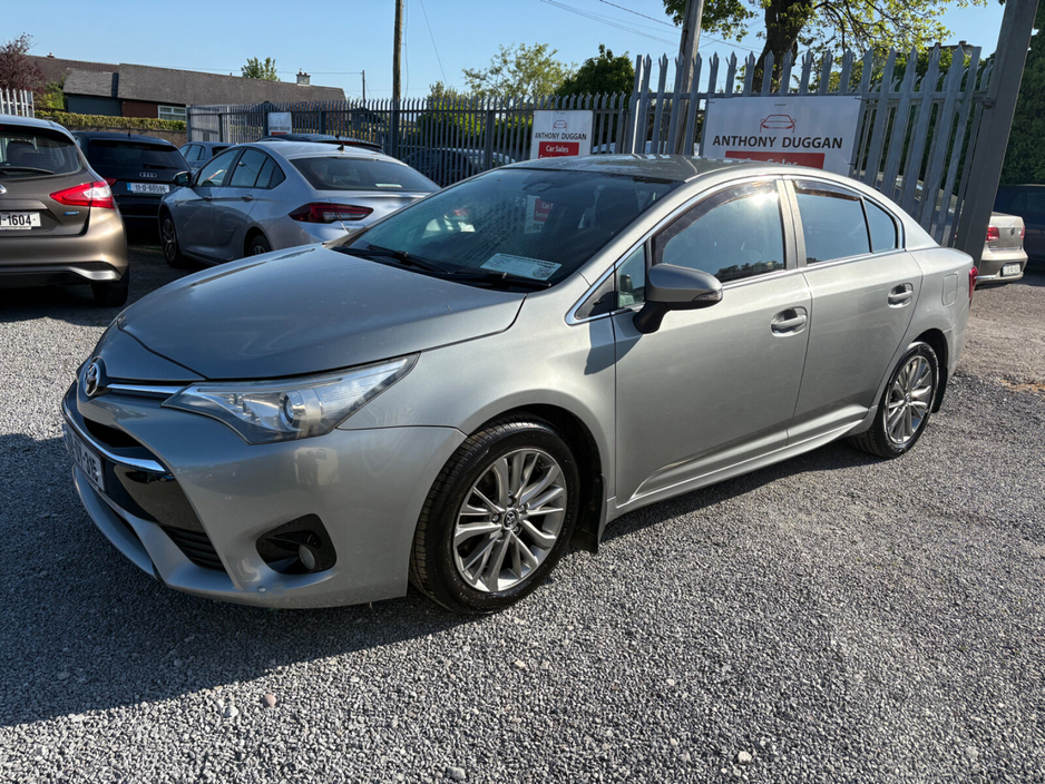 2015 Toyota Avensis 2.0 D-4D Luna Saloon €10,995