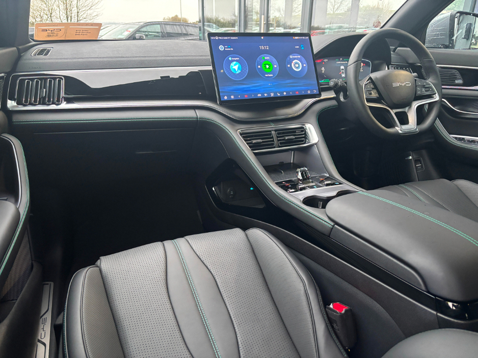 2025 BYD Seal U DM-i Comfort 26.6kWh *125km EV Range* €42,995