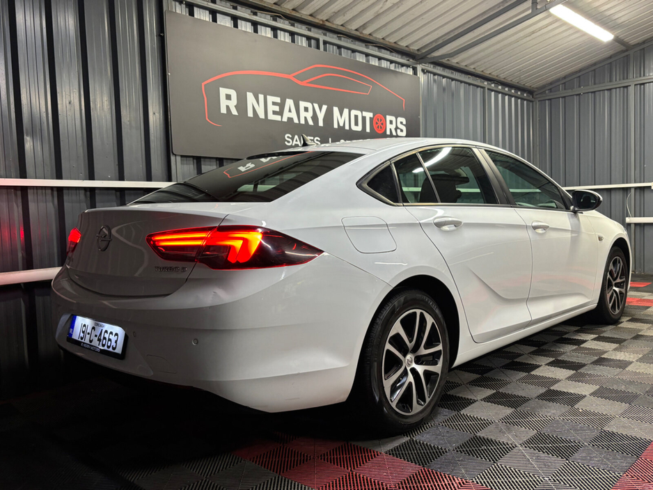 2019 Opel Insignia 1.6 (136PS) Turbo D ecoTEC SC €12,950