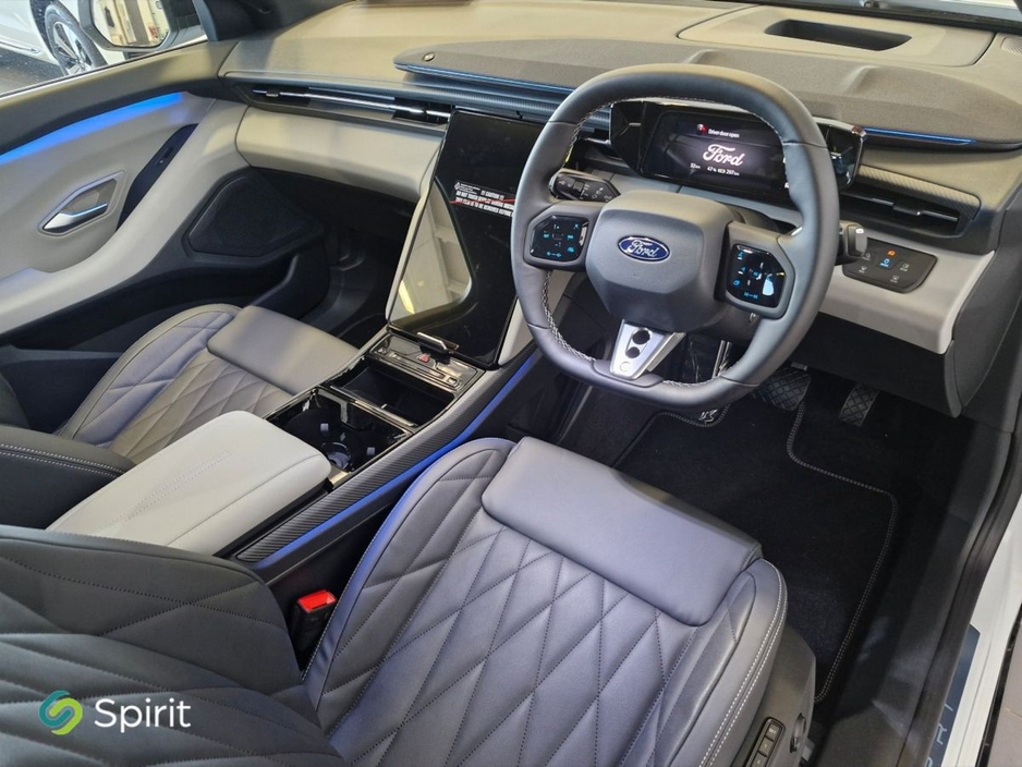 2026 Ford Capri - image 32