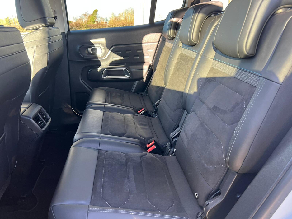 2024 Citroen C5 Aircross Blue HDI 130 S&S EAT8 €6.4 Max €33,950