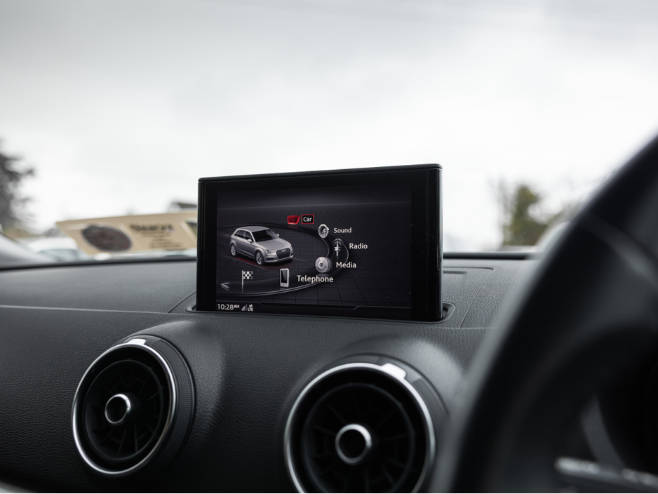 2018 Audi A3 - image 14