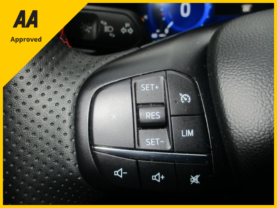 2023 Ford Kuga ST-LINE X 5DR 1.5 TD 120 S6. S6.2 M6, TOP OF THE RANGE WITH WINTER PACK, ONE CAREFUL OWNER AND FULL FORD SERVICE HISTORY !!12 MONTHS WARRANTY AND 12 MONTHS AA COVER. €37,950