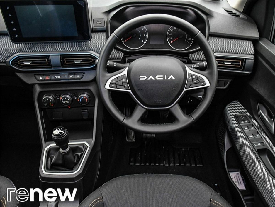 2026 Dacia Sandero Stepway Expression TCe 110 E06X