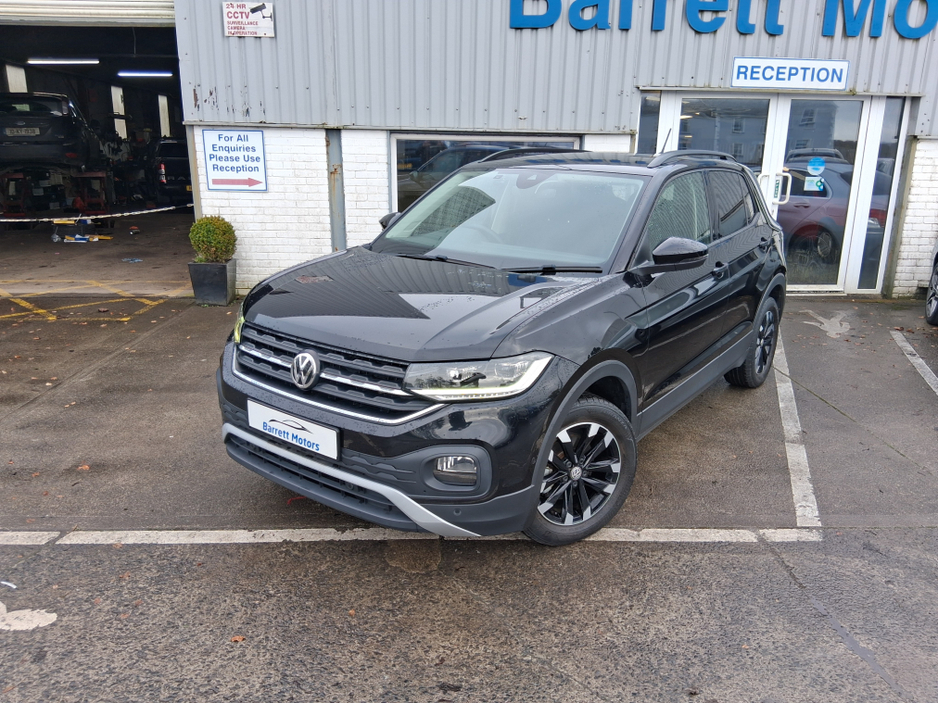 2020 Volkswagen T-Cross Life SPORT €18,995