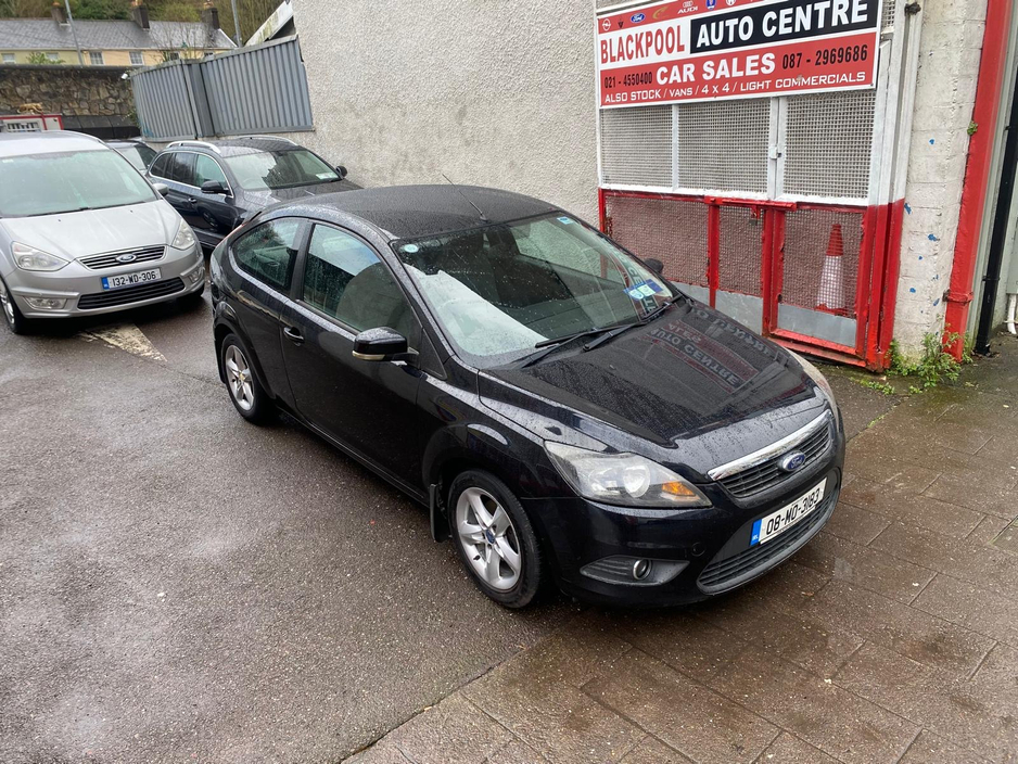 2008 Ford Focus - image 20