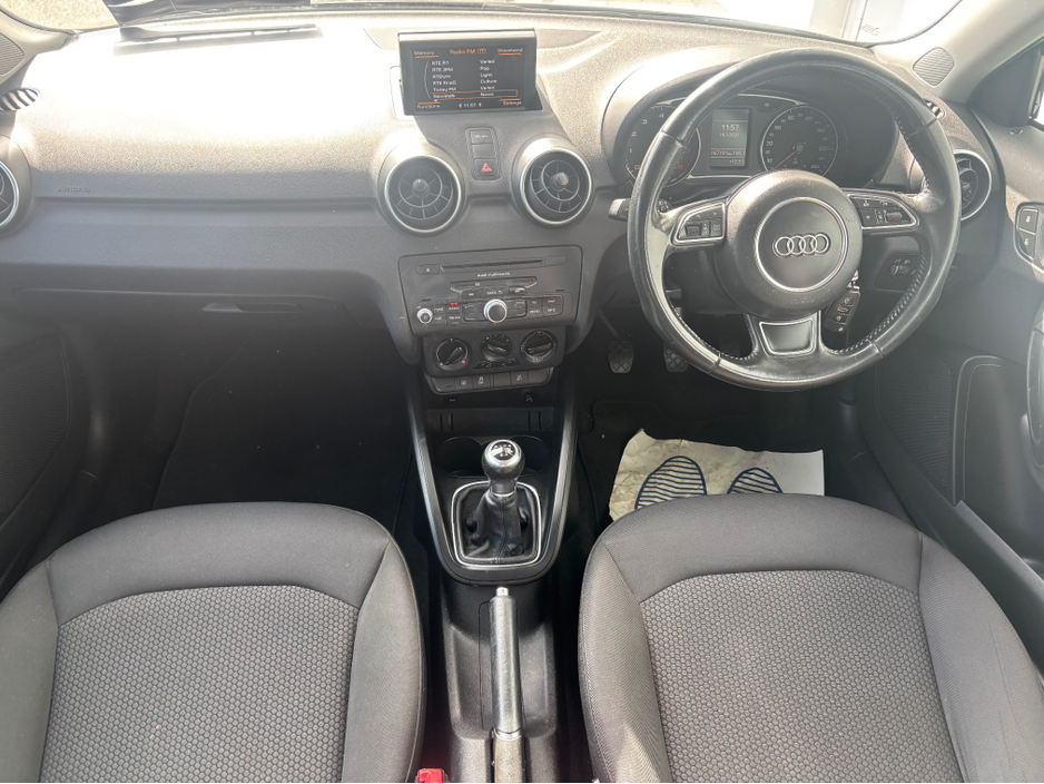 2015 Audi A1 - image 17