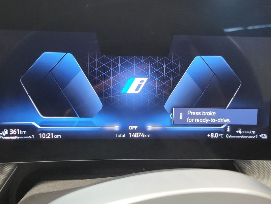 2024 BMW X1 - image 9