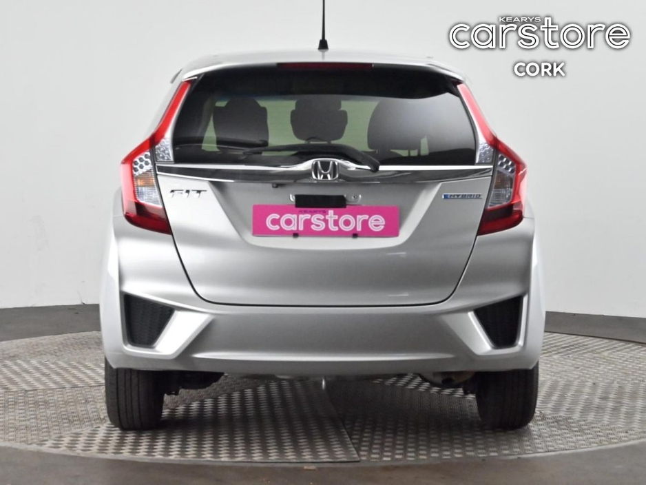 2017 Honda Fit FIT DAA-GP5 HYBRID 5DR AUTO €12,880
