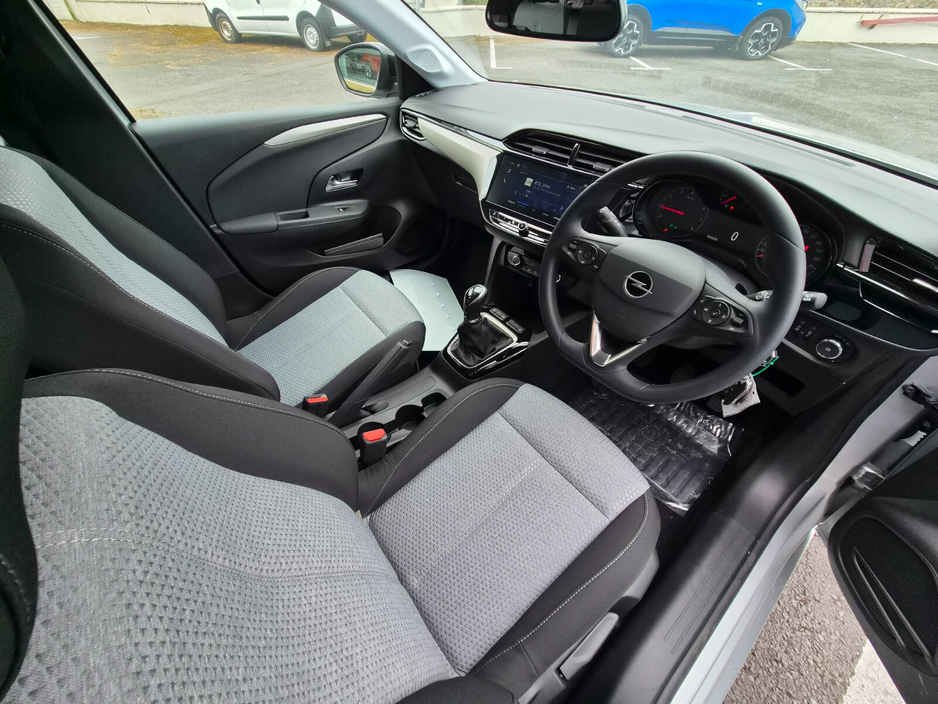 2026 Opel Corsa - image 7