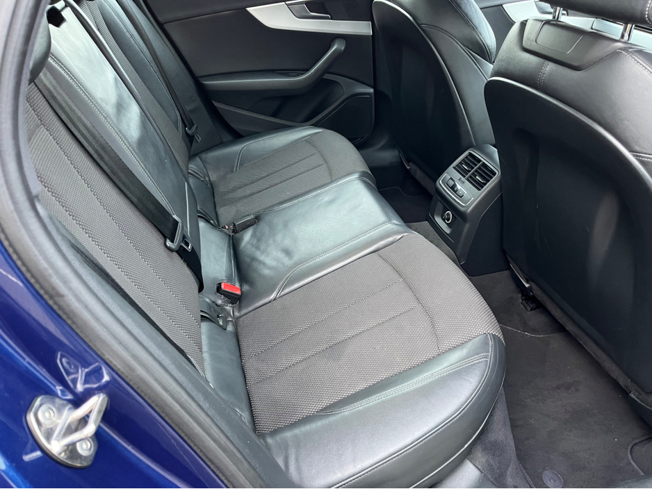 2017 Audi A4 - image 17