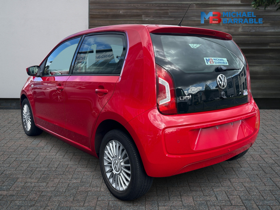 2015 Volkswagen up! - image 3