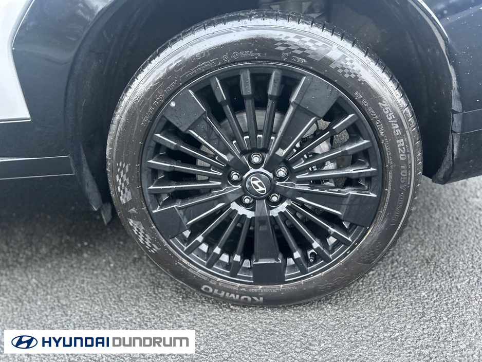 2025 Hyundai Santa Fe Phev Premium Calligra €68,950