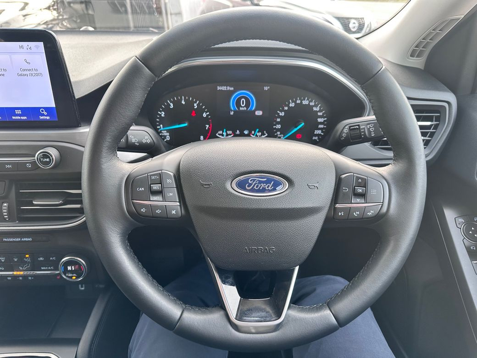 2020 Ford Focus - image 12