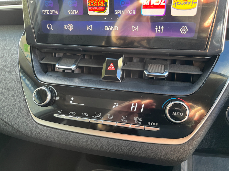 2020 Toyota Corolla TOURING ESTATE AUTOMATIC HYBRID 1.8 PETROL //REVERSE CAMERA//KEYLESS ENTRY//ADAPTIVE CRUISE CONTROL// €18,950