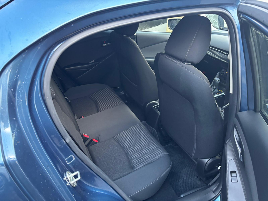 2017 Mazda Demio - image 5