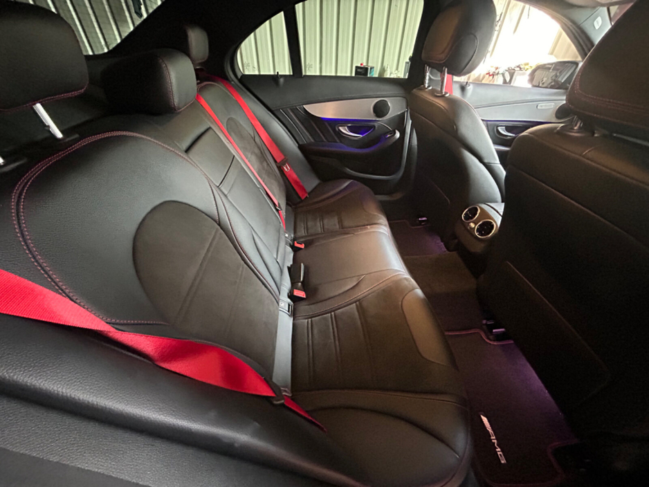 2018 Mercedes-Benz C Class - image 39