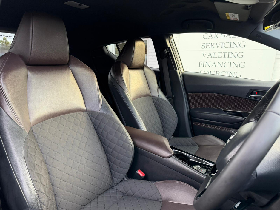 2017 Toyota C-HR (171) 1.8 HYBRID SPORT AUTO €18,950