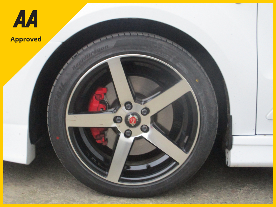 2023 Ford Transit Connect CONNECT HP TREND - 1.5 TD 100 T6.2 M6 . TREND MODEL WITH 3 SEATS, LOW KMS AIR CON,  ALLOYS LED LIGHTS,  FULL SPORTS BODY KIT. FULLY SERVICED AND DOE  TESTED WITH WARRANTY !! €23,500