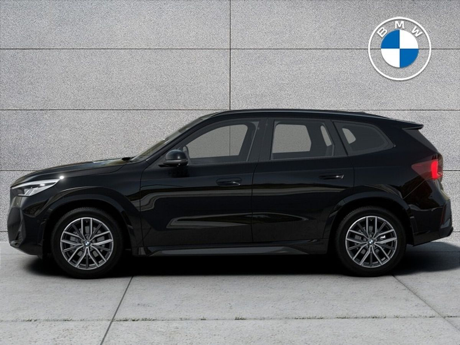 2026 BMW X1 - image 2