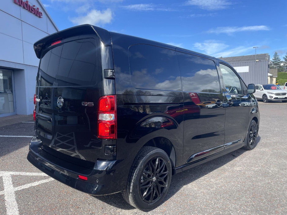 2026 Opel Vivaro - image 7