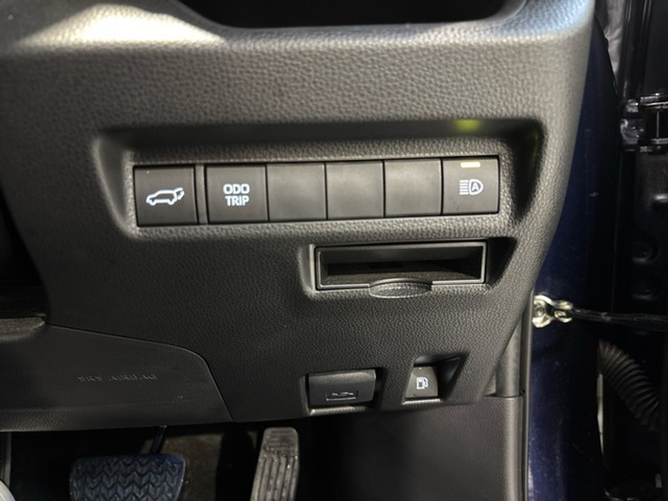 2024 Toyota Rav4 HYBRID SOL AUTO €43,950