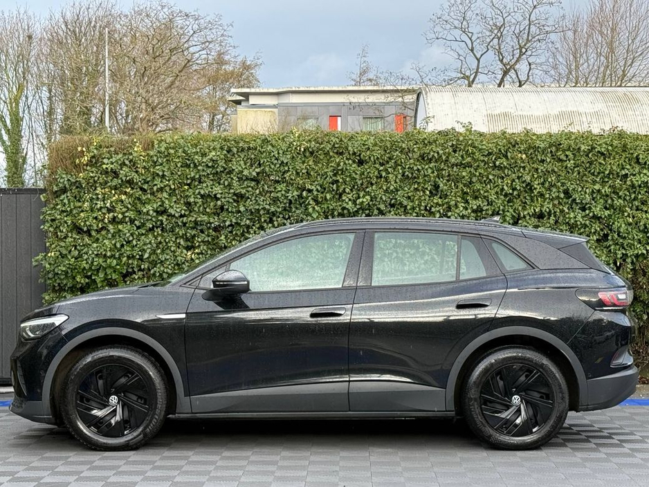 2023 Volkswagen ID.4 LIFE 77KWH // APPLE CARPLAY/ANDROID AUTO // REVERSE CAMERA // HEATED MULTIFUNCTION STEERING WHEEL €20,950