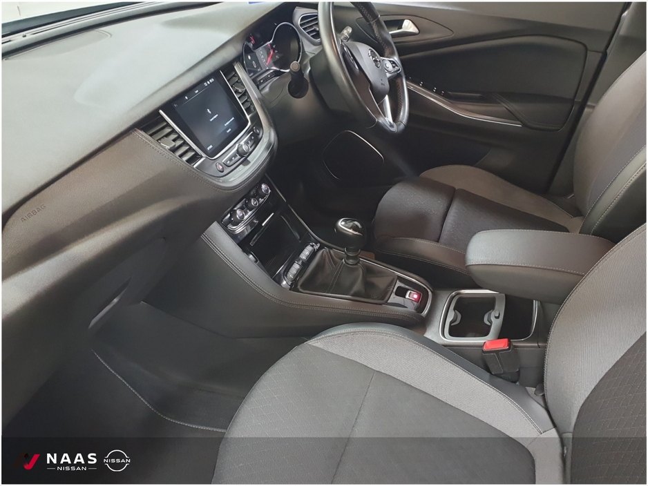 2020 Opel Grandland X - image 8