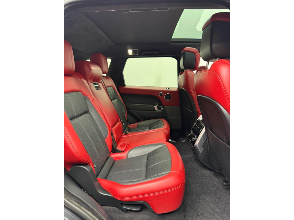 2018 Land Rover Range Rover Sport - image 7