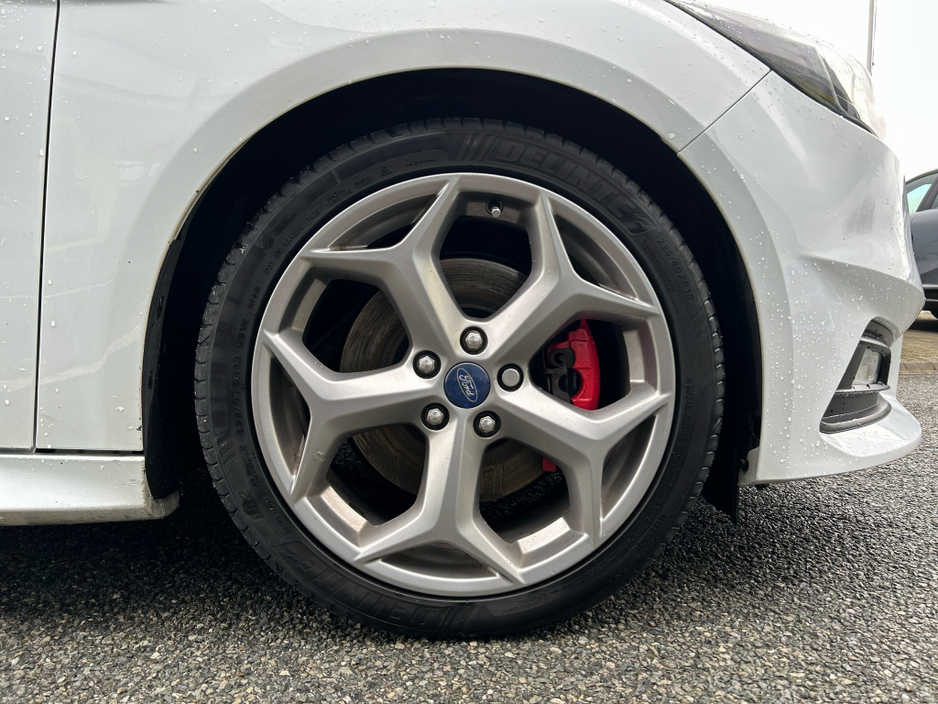 2016 Ford Focus MCA ST2 2.0 TDCI 180PS M6 FWD 4DR €17,950