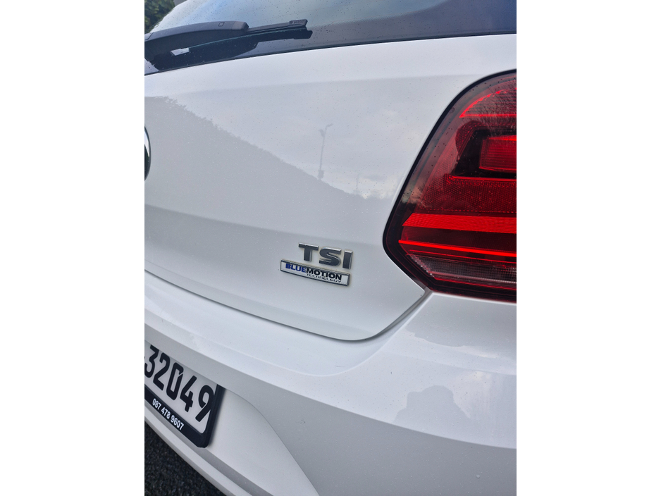 2014 Volkswagen Polo DBA-6RCJZ 5DR AUTO €8,995