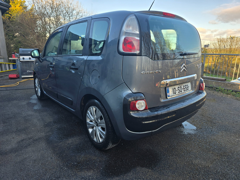 2010 Citroen C3 - image 3