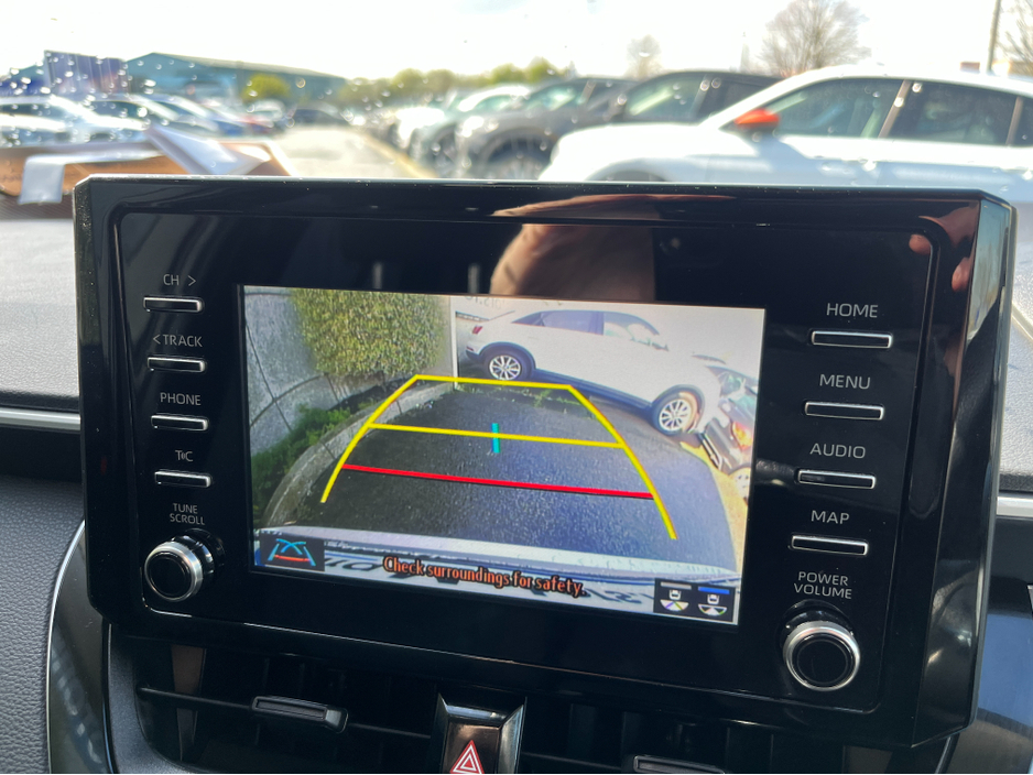 2020 Toyota Corolla - image 18