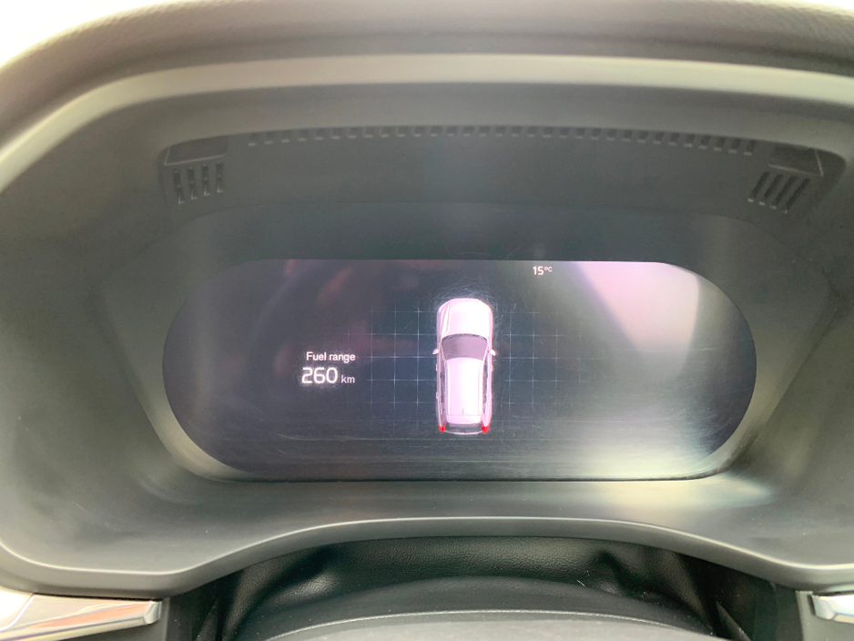 2021 Volvo XC60 - image 21