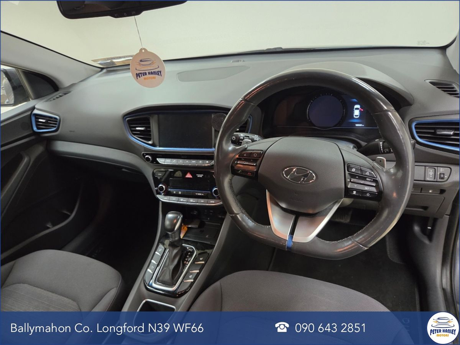 2019 Hyundai Ioniq - image 11