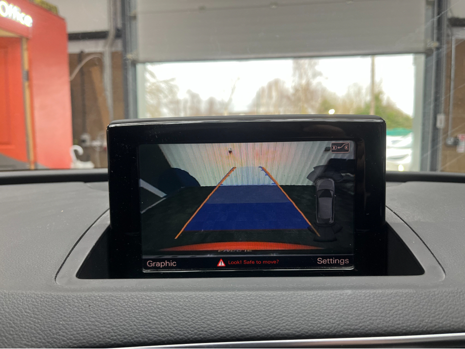 2017 Audi Q3 - image 22