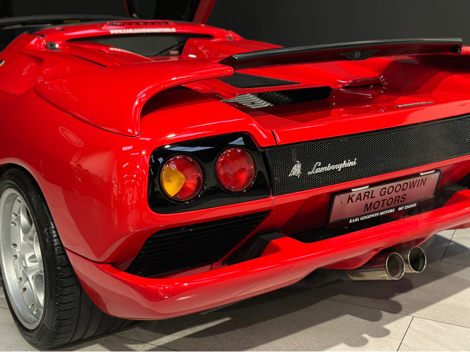 2000 Lamborghini Diablo - image 14