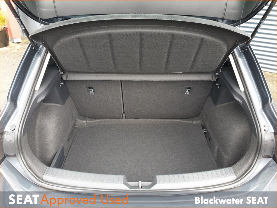 2025 SEAT Leon - image 12