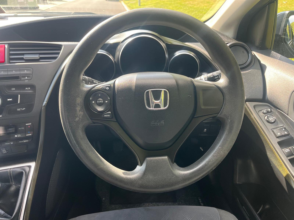 2013 Honda Civic 1.4 i-VTEC SE €5,990
