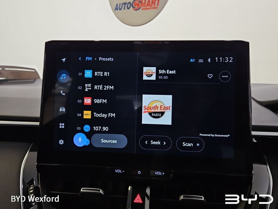 2023 Toyota Corolla - image 24