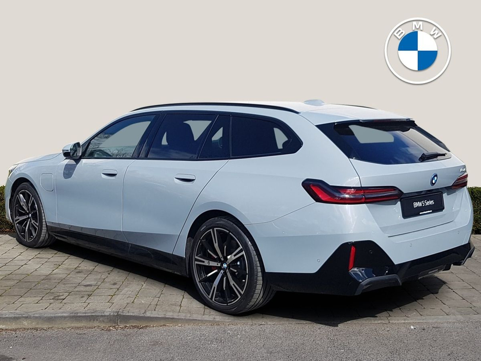 2026 BMW 5 Series - image 2