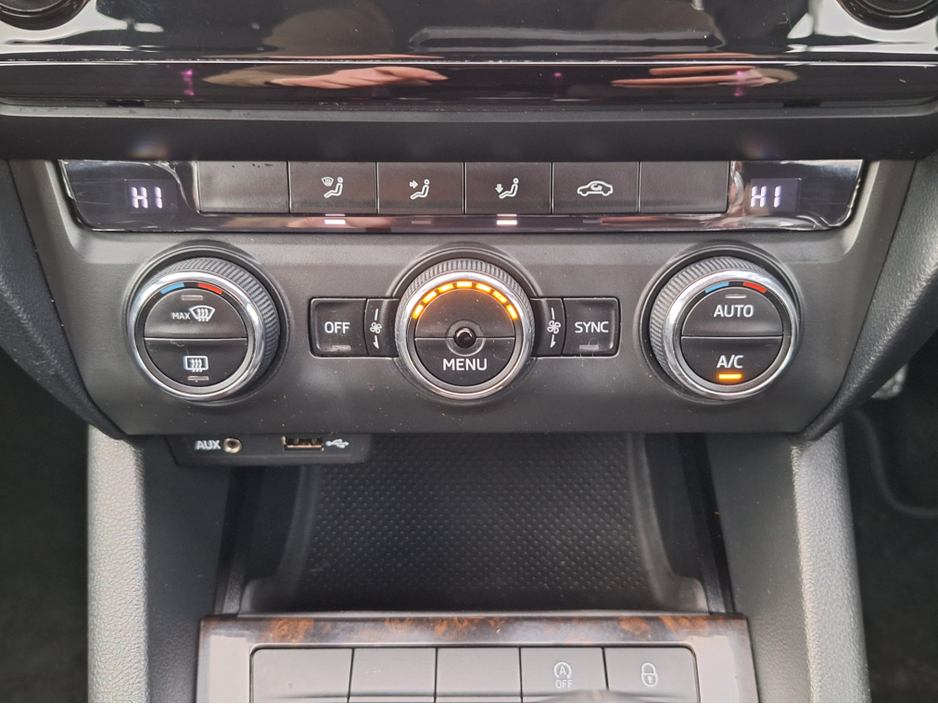 2016 Skoda Octavia STYLE 1.6 TDI 90HP *High Spec/